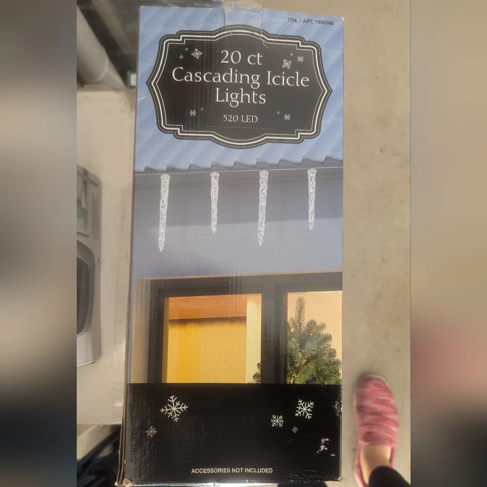 Realistic Icicle String Lights